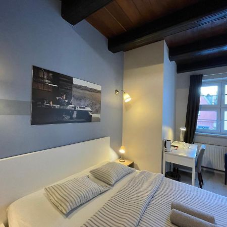 Lullaby Private Rooms Poznan Exterior photo