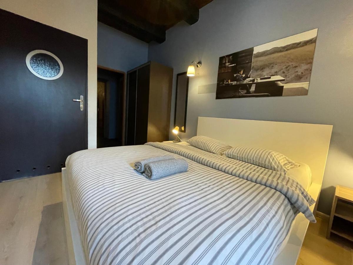 Lullaby Private Rooms Poznan Exterior photo
