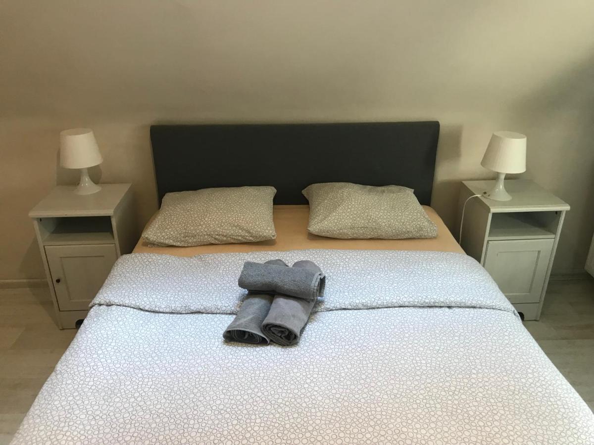 Lullaby Private Rooms Poznan Exterior photo