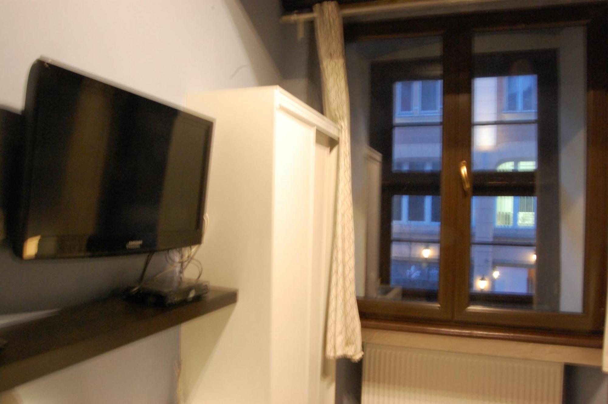 Lullaby Private Rooms Poznan Exterior photo